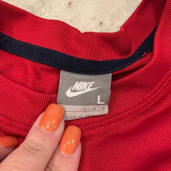 Nike Red Athletic Running Shirt sz L - Picture 2 of 4